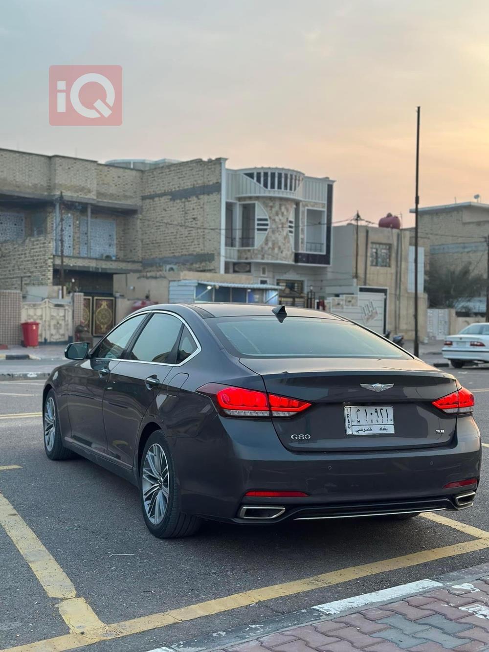 جێنسس G80
